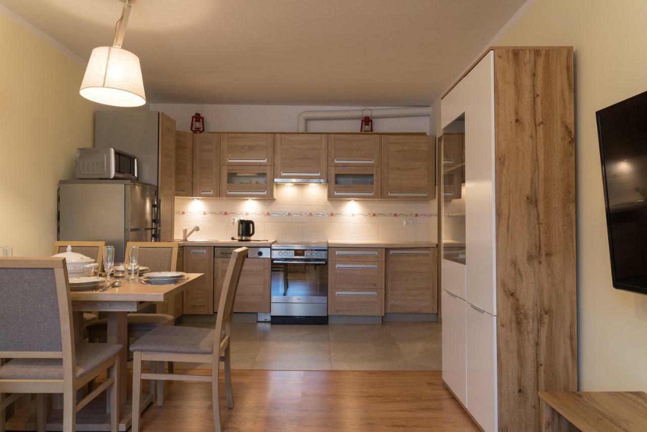 Apartament Na Urlop - Centrum - Przy Amfiteatrze - 500M Do Basenow Wisła Kültér fotó