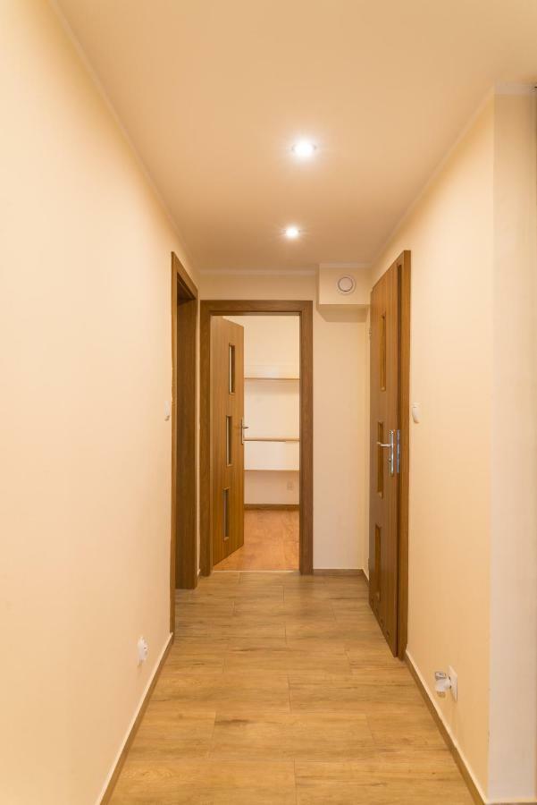 Apartament Na Urlop - Centrum - Przy Amfiteatrze - 500M Do Basenow Wisła Kültér fotó